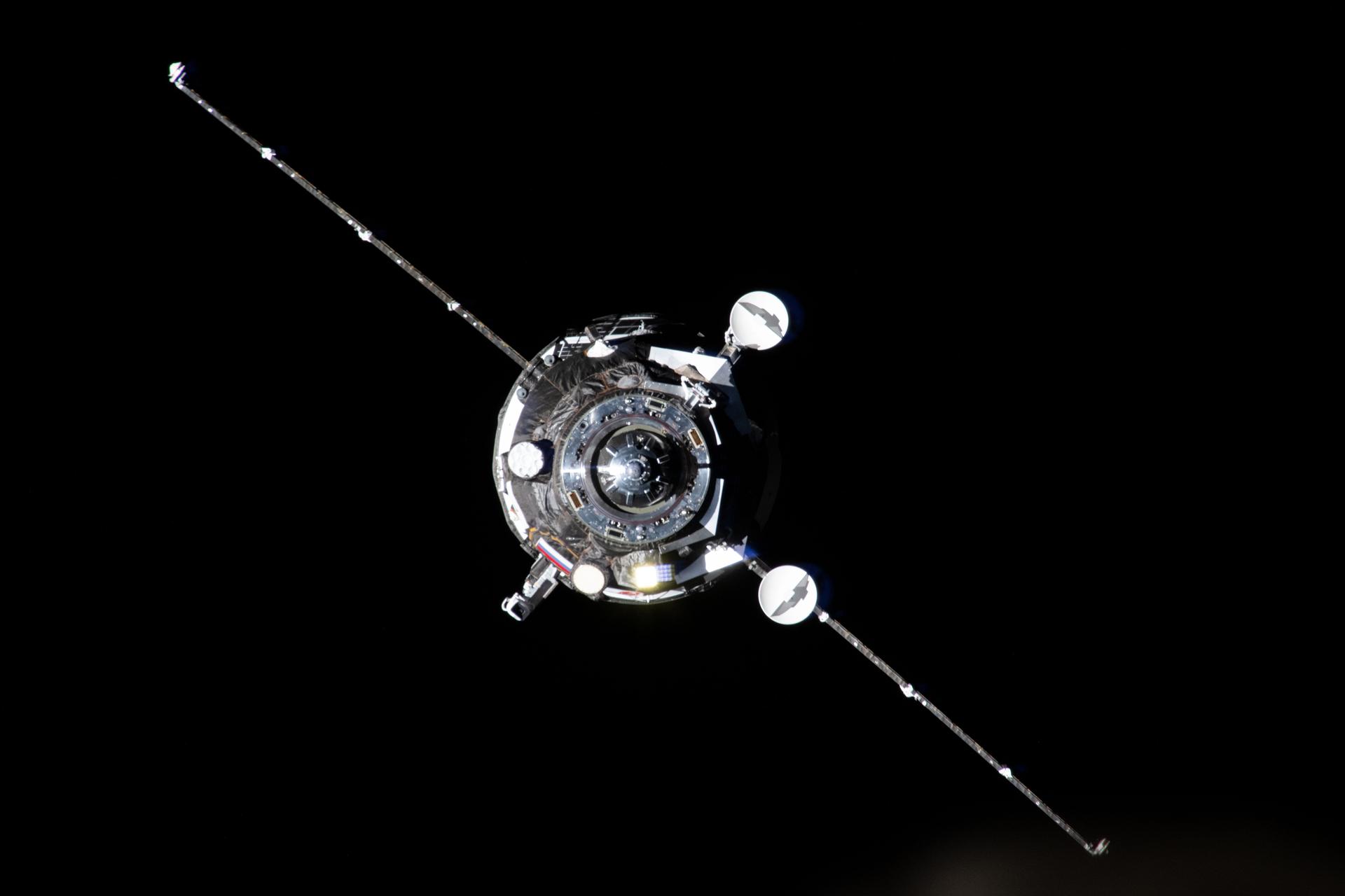 Nave cargueira Progress 96 acopla na ISS com três toneladas de mantimentos - Imagem do artigo original