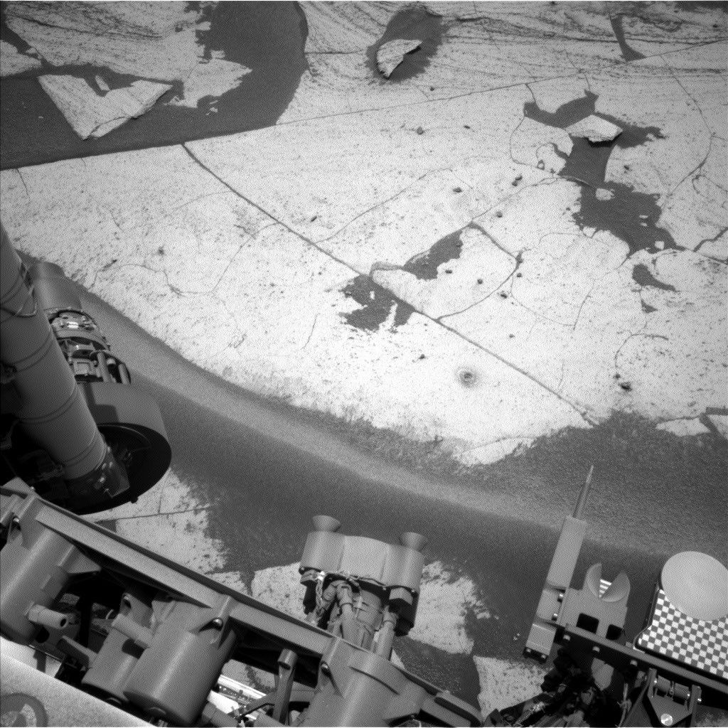 Curiosity conclui análise inicial de amostra perfurada em Basque Lakes - Imagem do artigo original
